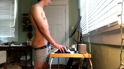 best_triam online show from September 15, 2025, 10:10 pm