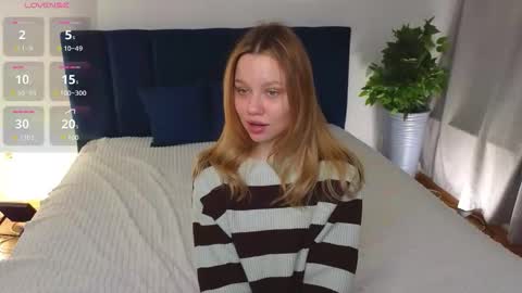 Danny and Kira online show from October 11, 2025, 8:13 am