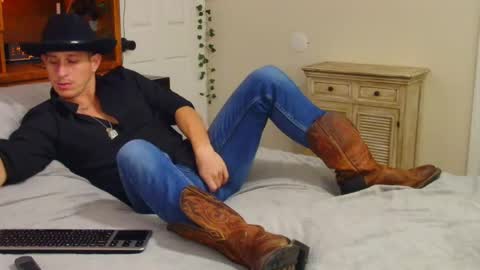 twitter zack1fisher online show from January 12, 2026, 12:38 am