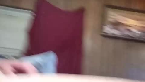 besties online show from January 18, 2026, 1:53 am