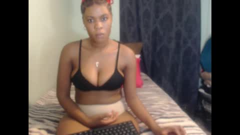 Snapshot of bestlia chatting on March 9, 2025, 9:25 pm bestlia online show from March 9, 2025, 9:25 pm