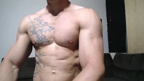 bestmuscle online show from December 19, 2025, 9:44 pm
