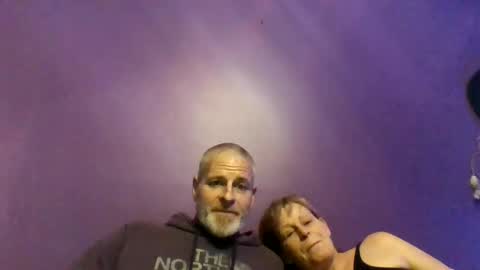 bestredinbed online show from April 16, 2026, 10:05 am