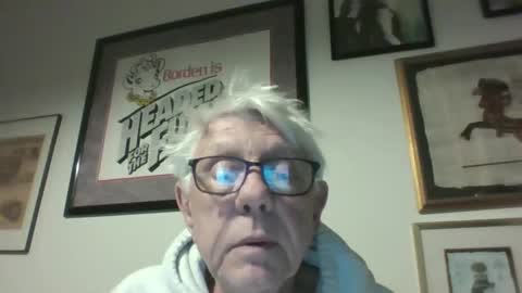 bestshot1951 online show from February 24, 2026, 2:20 am