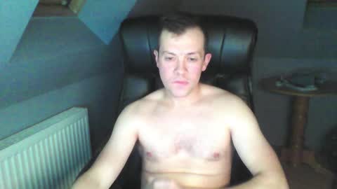 bestworld_ online show from November 4, 2025, 5:56 pm