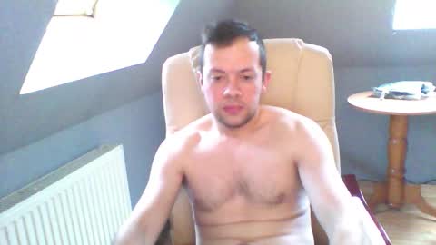 bestworld_ online show from November 29, 2025, 7:55 am