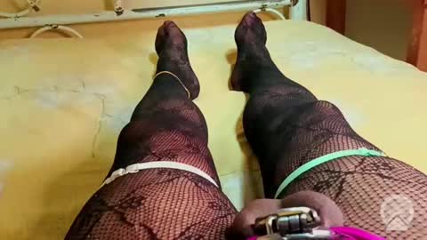 Snapshot of betaofbonnyp chatting on September 14, 2025, 5:28 am Sissyforever online show from September 14, 2025, 5:28 am