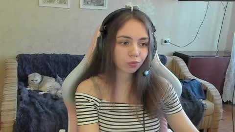 bethany_tease online show from April 16, 2026, 12:28 pm