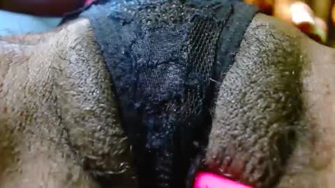 Snapshot of bethanywilsom chatting on January 28, 2025, 8:04 pm Bethany Wilson online show from January 28, 2025, 8:04 pm