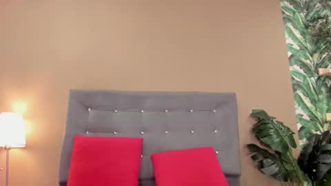 Snapshot of betsybennet chatting on February 1, 2026, 5:22 pm BETSY online show from February 1, 2026, 5:22 pm