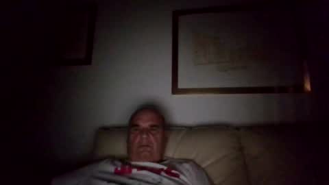 Snapshot of betta1 chatting on October 12, 2025, 12:20 am betta1 online show from October 12, 2025, 12:20 am