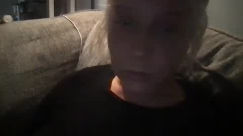 that one bitch3 online show from September 18, 2025, 1:40 am