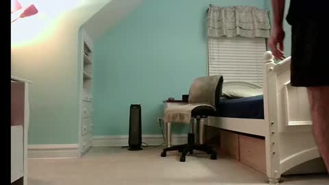 betterwithu2 online show from January 1, 2025, 2:30 am