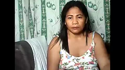 betty_83 online show from February 28, 2025, 3:26 pm