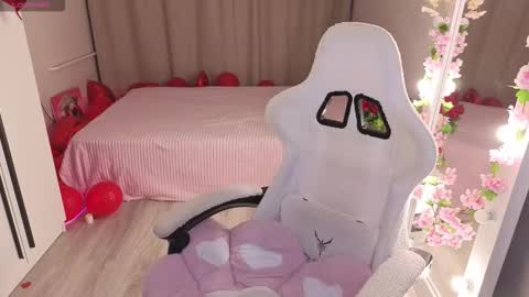 Betty online show from December 20, 2025, 1:40 pm