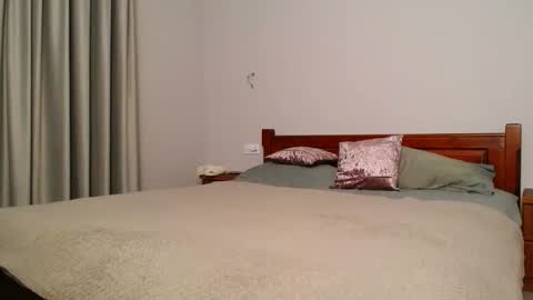 betty_sw online show from January 31, 2025, 3:22 pm