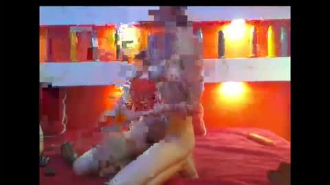 Snapshot of bettycrazycouple chatting on November 30, 2025, 4:33 pm bettycrazycouple online show from November 30, 2025, 4:33 pm