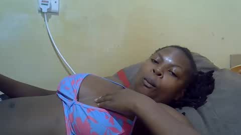 bettymayah online show from November 22, 2025, 12:37 pm