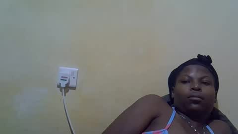 bettymayah online show from November 23, 2025, 8:14 am