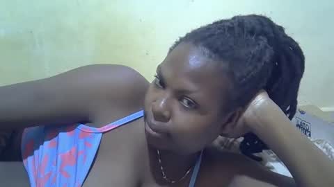 bettymayah online show from November 29, 2025, 7:55 am