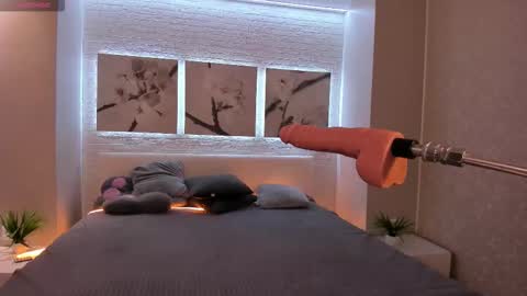 Betty online show from October 2, 2025, 8:27 pm