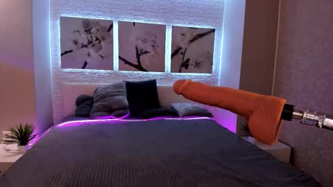 Betty online show from October 13, 2025, 8:53 pm