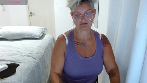Snapshot of bety_cum3 chatting on May 22, 2026, 3:39 pm bibiana online show from May 22, 2026, 3:39 pm