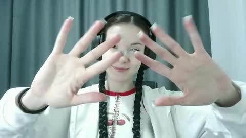 Snapshot of beulabejerano chatting on April 24, 2026, 4:20 pm Ruby online show from April 24, 2026, 4:20 pm
