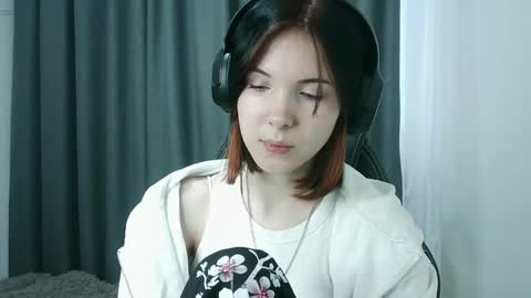 Snapshot of beulabejerano chatting on May 5, 2026, 4:37 pm Ruby online show from May 5, 2026, 4:37 pm