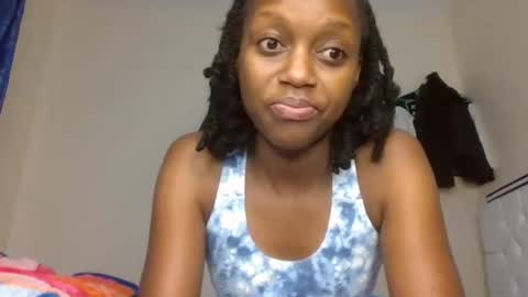 Snapshot of beverlyne5 chatting on June 15, 2026, 2:52 pm beverly online show from June 15, 2026, 2:52 pm