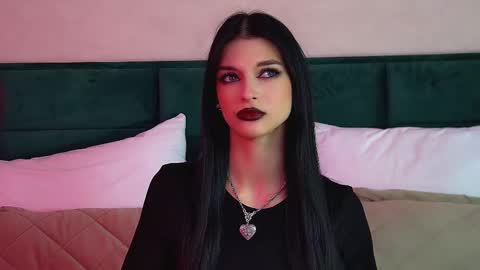 Beverly online show from November 28, 2025, 7:00 am