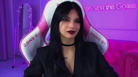 Beverly online show from June 3, 2026, 6:35 pm