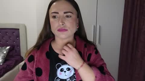   BeyonceDoll       Twitter DollBeyonce    online show from March 22, 2026, 8:12 pm