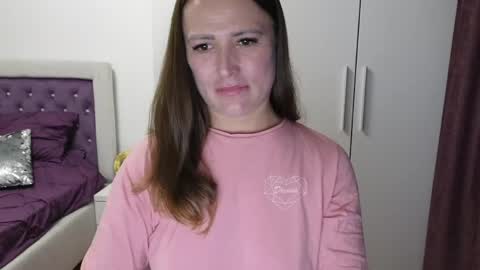   BeyonceDoll       Twitter DollBeyonce    online show from April 16, 2026, 5:47 pm