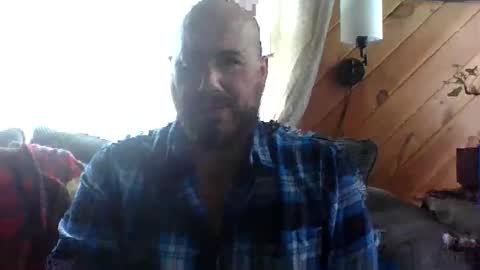 Snapshot of bfrank1888 chatting on May 12, 2026, 3:09 pm Cabinfever online show from May 12, 2026, 3:09 pm