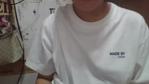 Snapshot of bheatrixx chatting on May 2, 2026, 5:40 pm bheatrixx online show from May 2, 2026, 5:40 pm