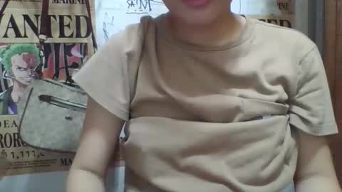 Snapshot of bheatrixx chatting on May 11, 2026, 12:55 pm bheatrixx online show from May 11, 2026, 12:55 pm