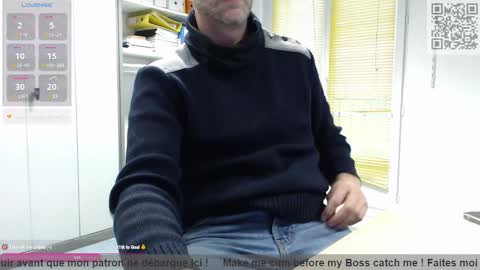 My name is David and if you like public exhibitions you wont be disappointed with me LoL - My favorite vibes is 44  online show from January 29, 2025, 2:00 pm