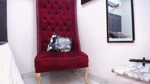 Bianca Antonelli online show from December 30, 2024, 9:08 pm