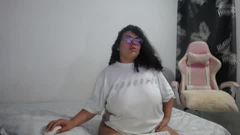 Bianca Tuesday to Sunday from 2am to 6am UTC-5 online show from March 8, 2026, 9:24 am