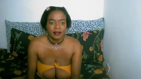 Snapshot of bianca_ebony chatting on September 21, 2025, 7:32 am bianca ebony online show from September 21, 2025, 7:32 am