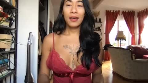 Snapshot of bianca_transpinay chatting on October 1, 2025, 10:10 am Bianca Transgirl online show from October 1, 2025, 10:10 am