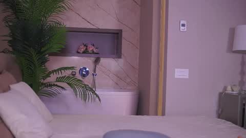 Bianca online show from March 24, 2026, 2:11 pm