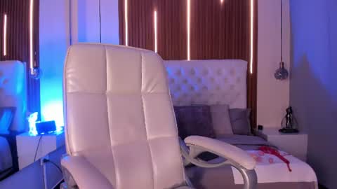 Snapshot of biancaferrer1 chatting on June 18, 2026, 12:53 pm biancaferrer1 online show from June 18, 2026, 12:53 pm