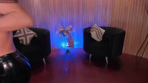 Bianca Pierce online show from December 4, 2025, 11:19 am