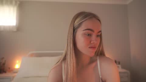 Snapshot of bibi_it_is chatting on July 3, 2026, 2:51 am Bibi online show from July 3, 2026, 2:51 am