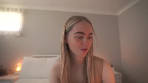 Snapshot of bibi_it_is chatting on July 25, 2026, 3:37 am Bibi online show from July 25, 2026, 3:37 am