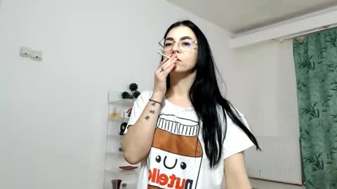 innasugarwild online show from December 6, 2024, 5:09 am