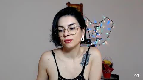 innasugarwild online show from March 9, 2026, 5:33 am