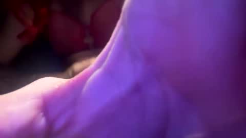 BiCDboiiii online show from February 6, 2025, 4:53 am